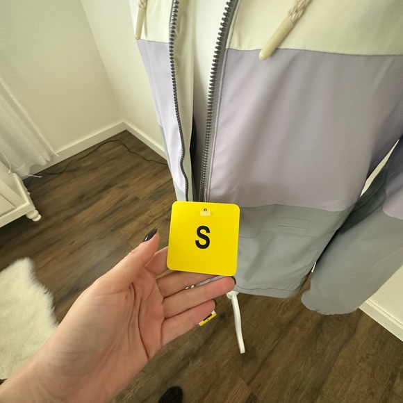 Weatherproof jacket - Picture 3 of 5